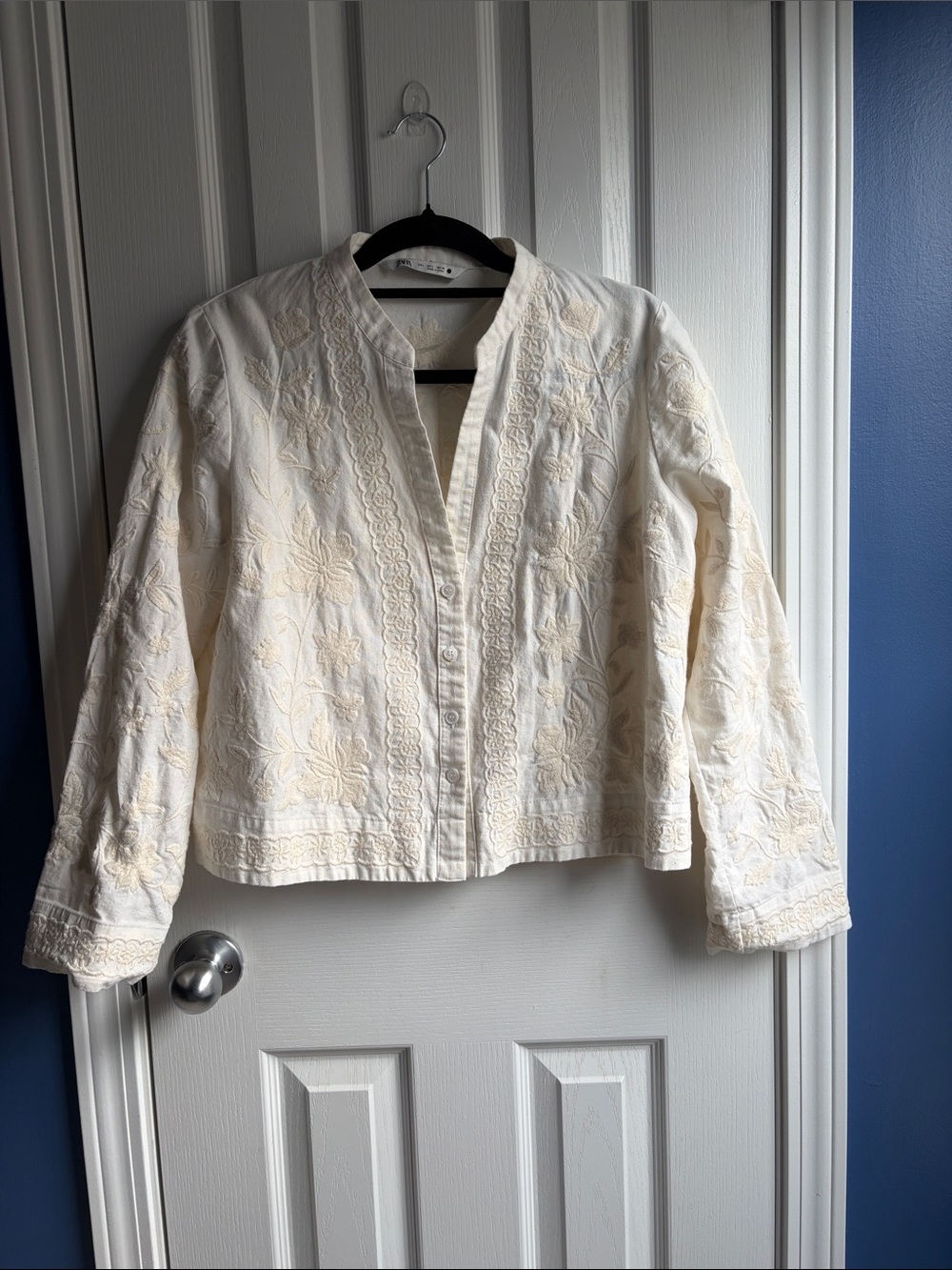 ZARA Cotton Embroidered Overshirt Jacket Size Large Ivory Boho Romantic
